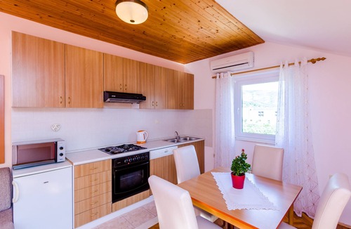 Srebreno Apartment | Apartments Mali Paradiso - Comfort Studio Apartment with Balcony and Pool View