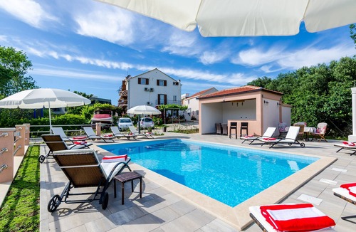 Srebreno Apartment | Apartments Mali Paradiso - Two Bedroom Apartment with Balcony and Pool View