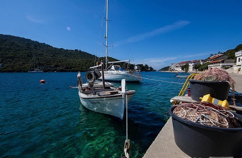 Pasadur Apartment | Apartments Malo Lago - One-Bedroom Apartment with Two Balconies and Sea View - Attic (Apartment 2)