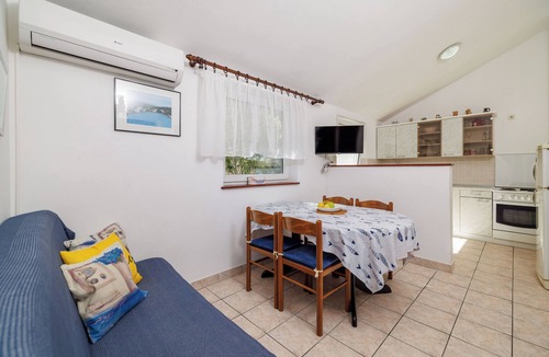 Rab Town Apartment | Apartments Marina (68951-A3) - Lopar - island Rab