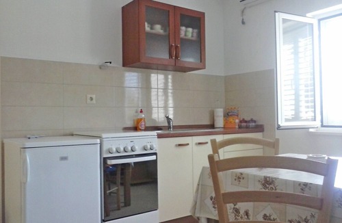 Molunat Apartment | Apartments Mara (54071-A2) - Molunat