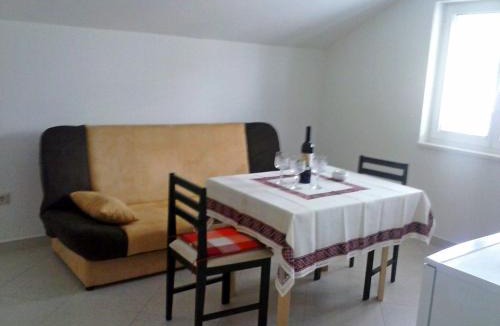 Molunat Apartment | Apartments Mara