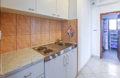 Sukosan Apartment | Apartments Marica (49152-A2) - Sukosan (Zadar)