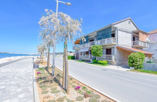 Sukosan Apartment | Apartments Marica (49152-A1) - Sukosan (Zadar)