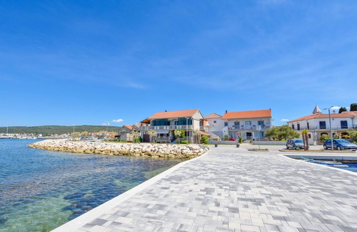 Sukosan Apartment | Apartments Marica (49152-A1) - Sukosan (Zadar)