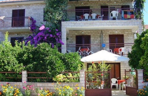 Stari Grad Apartment | Apartments Marija, (8026), Stari Grad, Croatia