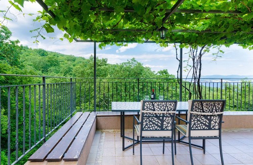 Poljane Apartment | Apartments Marijana (60771-A2) - Icici