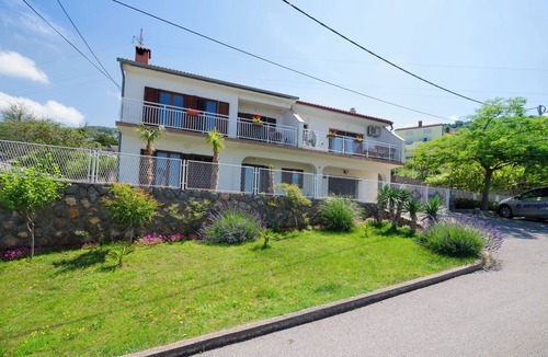 Sveti Juraj Apartment | Apartments Marta (31321-A1) - Sv. Juraj