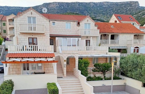 Bol Apartment | Apartments Mate, (13918), Bol, hr