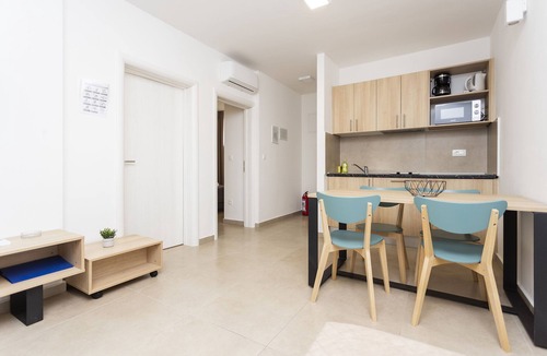 Seget Donji Apartment | Apartments Medena (97921-A10) - Seget Donji