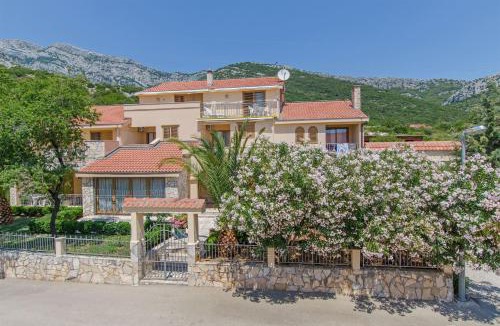 Stankovici Apartment | Apartments Meridiana 1