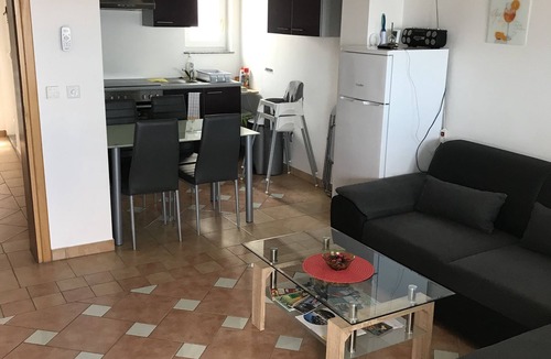 Omisalj Apartment | Apartments Michael
