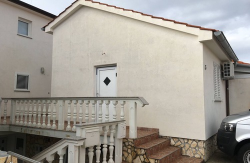Omisalj Apartment | Apartments Michael - Studio Apartment Petra with terrace