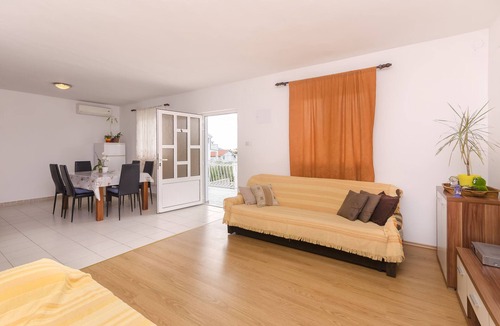 Tribunj Apartment | Apartments Mila Family With Pool