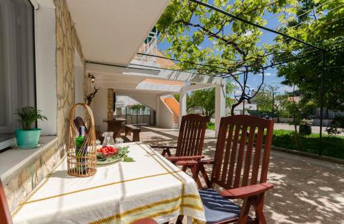Tribunj Apartment | Apartments Mila II