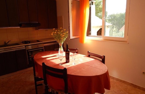 Cove Osibova (Milna) Apartment | Apartments Mimose