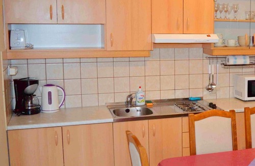 Punat Apartment | Apartments Mira, (15267), Punat, hr