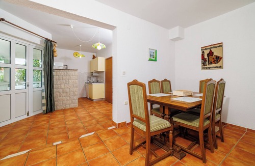 Cesarica Apartment | Apartments Mirela (69941-A2) - Karlobag