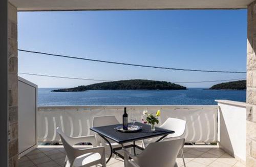 Molunat Apartment | Apartments More