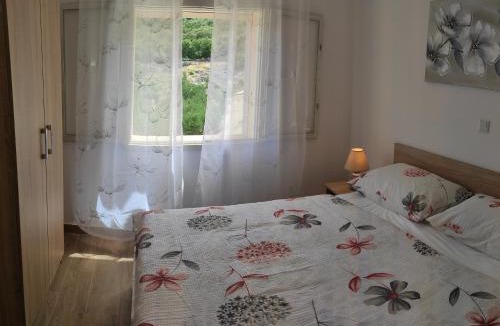 Putnikovic Apartment | Apartments Nal Biskup
