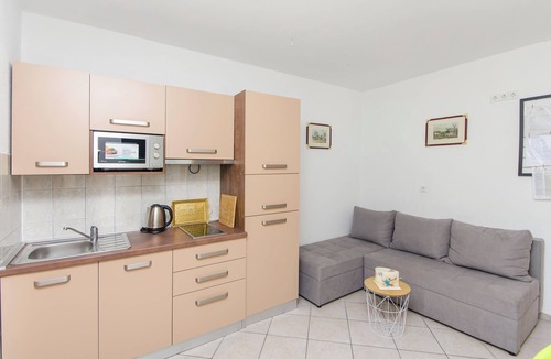 Podglavica Apartment | Apartments Nedi (121591-A1) - Stupin Celine