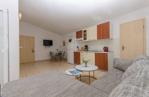 Podglavica Apartment | Apartments Nedi (121591-A4) - Stupin Celine