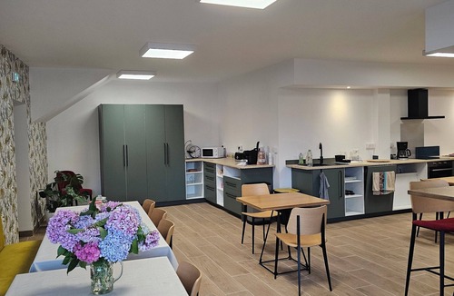 Salies-du-Salat Bed & Breakfast | Apartments on the village square with all amenities