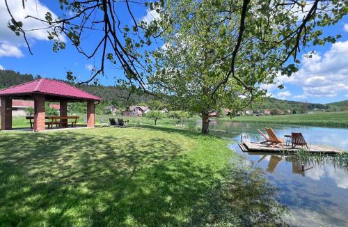 Otocac Apartment | Apartments River