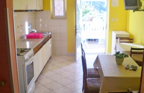Kampor Apartment | Apartments Roberto, (14185), Kampor, hr