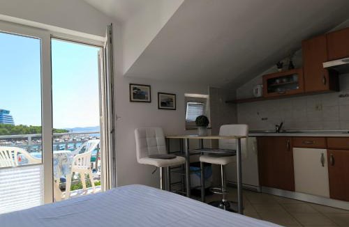 Vodice House | Apartments & Room Marina View