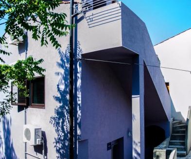 Valun House | Apartments & Room Toni