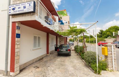 Zupa dubrovacka Apartment | Apartments & Rooms Boksic