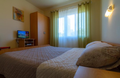Mundanije Apartment | Apartments & Rooms Sanja