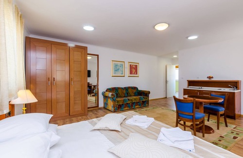 Lapad House | Apartments & Rooms V&M