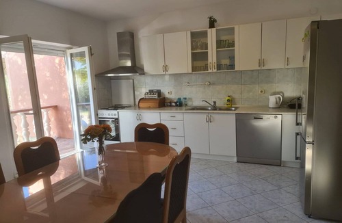 Vrsi Apartment | Apartments Rubbi - Three Bedroom Apartment with Terrace