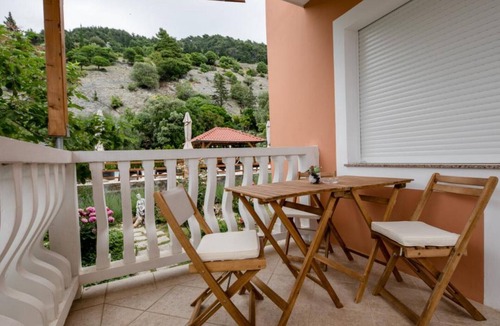 Mundanije Apartment | Apartments Scerbe Gordana & Miljenko Rab - Studio Apartment with Terrace (4)