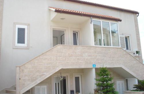 Bol Apartment | Apartments Sena