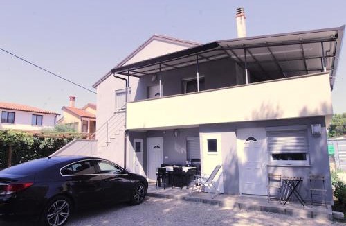 Basanija House | Apartments Sidro