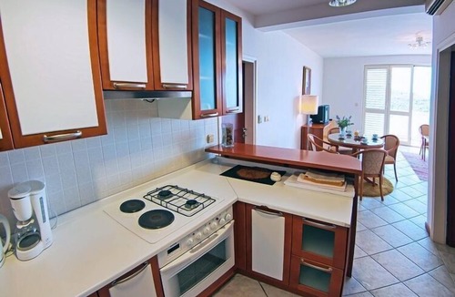 Dubrovnik Apartment | Apartments Sipa - Comfort Two Bedroom Apartment with Balcony and Sea View (Apartman B)