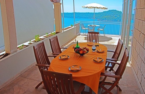 Dubrovnik Apartment | Apartments Sipa - Superior Two Bedroom Apartment with Balcony and Sea View (Apartman F)