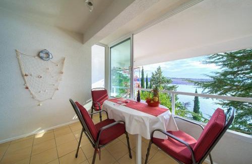 Kraljevica Apartment | Apartments Six