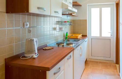Pomena Apartment | Apartments Slavica