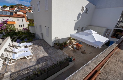 Krizna luka Apartment | Apartments Small pleasure (89511-A2) - Hvar - island Hvar