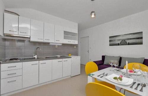 Bili brig Apartment | Apartments Smiljka (116461-A3) - Makarska