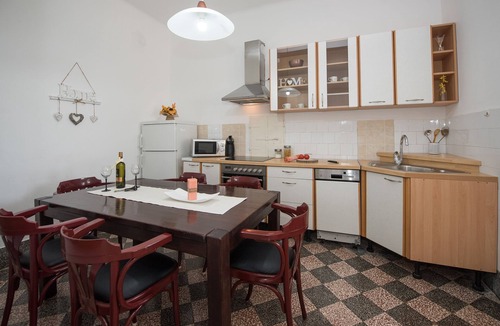 Novalja Hotel | Apartments Smoky