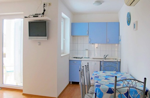 Cove Tri Zala (Zrnovo) Apartment | Apartments Snježana, (13077), Korcula, hr