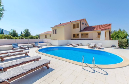 Stankovici Apartment | Apartments Spomenka (53251-A1) - Orebic