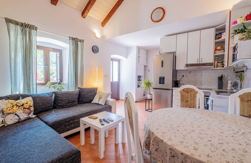 Drivenik Apartment | Apartments Stefani (120641-A1) - Drivenik