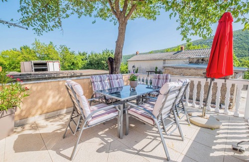 Drivenik Apartment | Apartments Stefani (120641-A1) - Drivenik