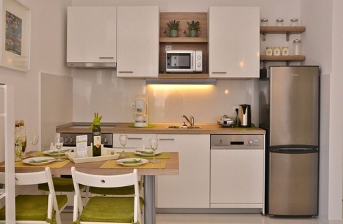 Malinska-Dubasnica Apartment | Apartments Stefi, (14506), Njivice, hr